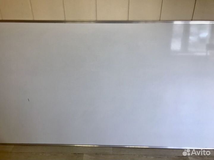 Магнитно-маркерная доска