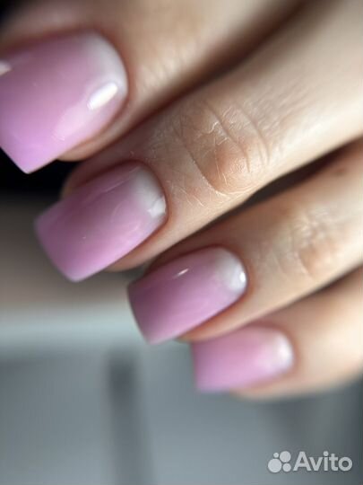 Наращивание ногтей