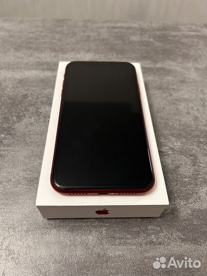 iPhone Xr, 64 ГБ