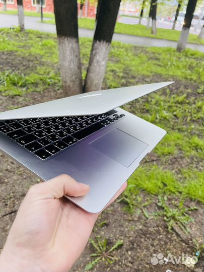 Ноутбук Apple Macbook Air 13 2017