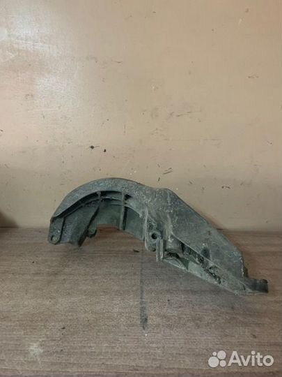 Кронштейн генератора opel vectra B