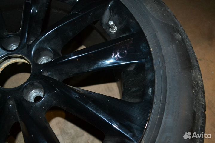 Диски BMW R18 с зимними шинами 245 50 18