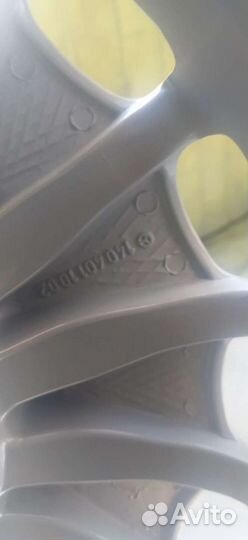 R16 Continental ComfortContact - 5 235/60, PCD 5x112 DIA 66.1