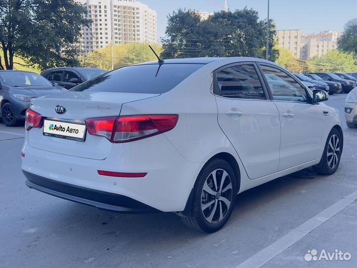 Kia Rio 1.6 AT, 2015, 124 500 км