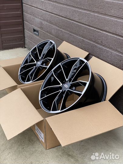 Комплект дисков R18 5 114,3 BP (345) E