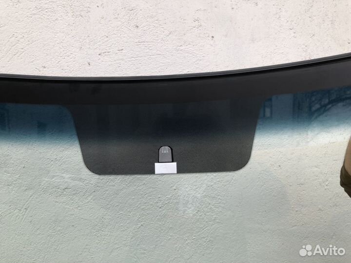 Hyundai creta 2016- лобовое стекло