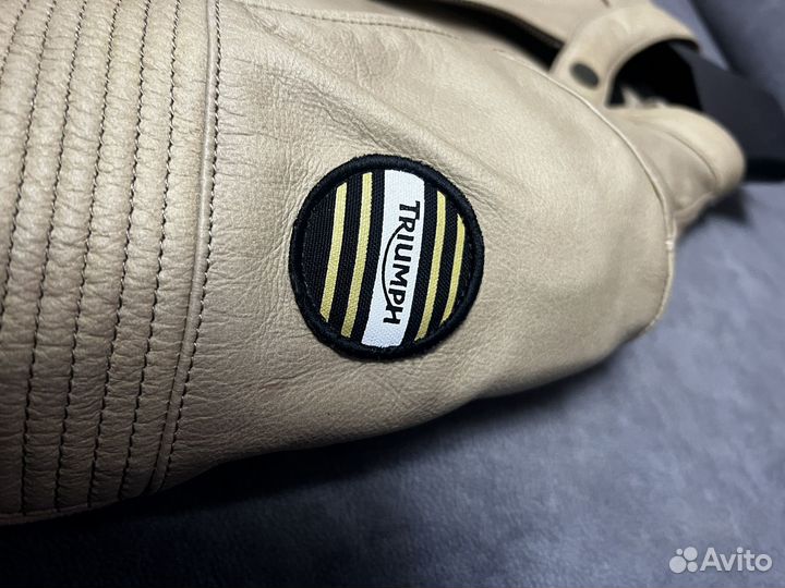 Мотокуртка женская Triumph