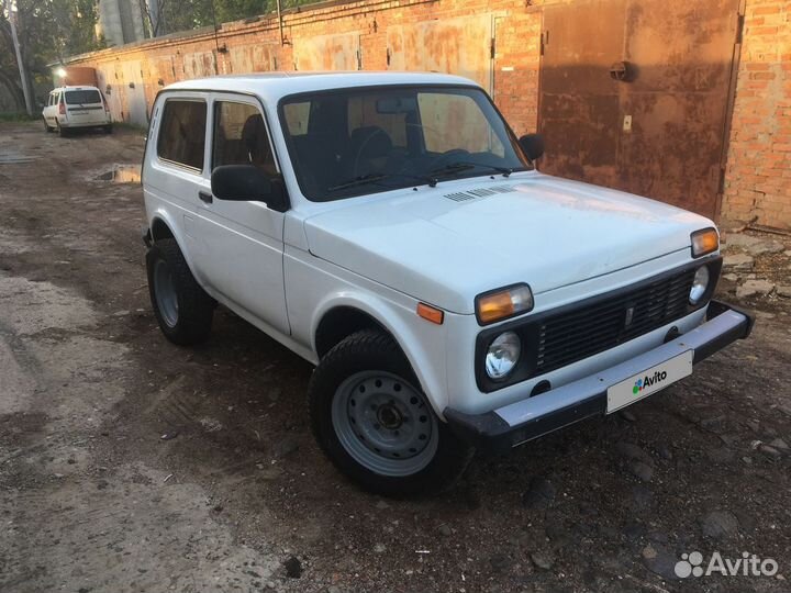 LADA 4x4 (Нива) 1.7 МТ, 2015, 121 000 км