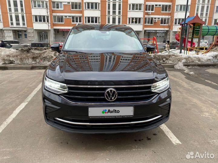 Volkswagen Tiguan 1.4 AMT, 2021, 45 000 км