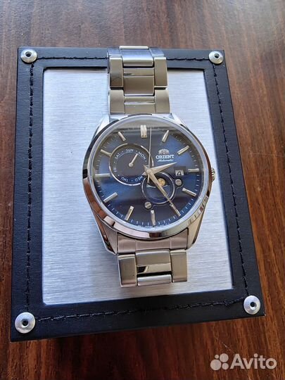 Наручные часы Orient Sun & Moon RA-AK0308L10B