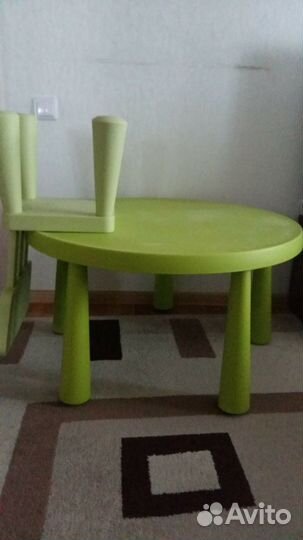 Стол и стульчик икеа маммут