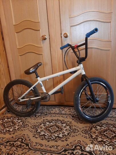 Велосипед BMX