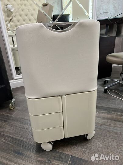 Маникюрный стол Baby C Nilo