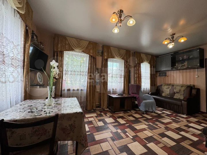 Дом 68 м² на участке 6 сот.