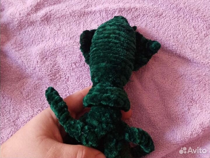 Игрушка кальмар вязаная, ручная работа