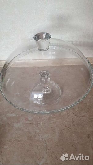 Тортница, блюдо на ножке с крышкой