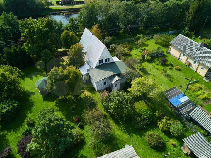 Дом 200 м² на участке 28 сот.