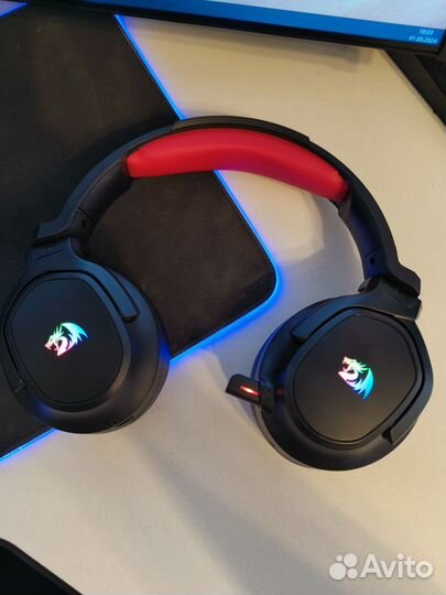 Беспроводные наушники Redragon