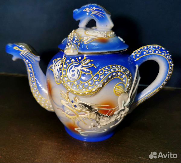 Сервиз из костяного фарфора Дракон, Литофан Гейши