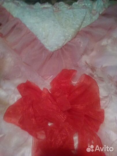 Вещи на девочку и конверт для малыша