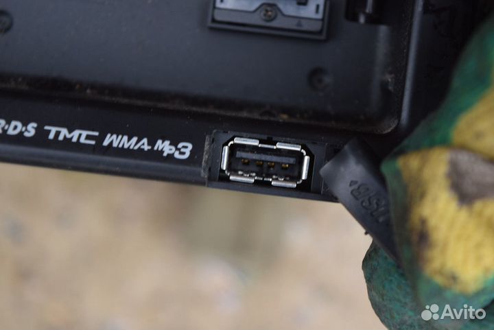 Магнитола Toyota Yaris XP9 2008 PZ4220033300