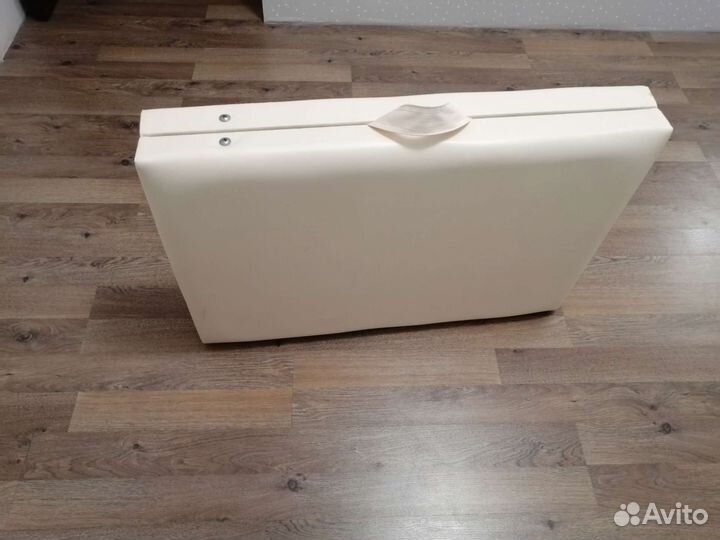 Массажный (косметический) стол складной