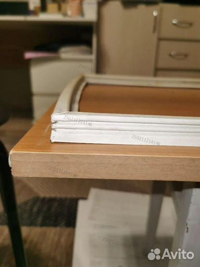 Уплотнитель морозильного ларя