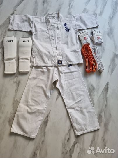 Кимоно для каратэ киокушинкай