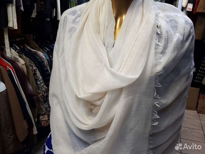 Шарфы и палантины