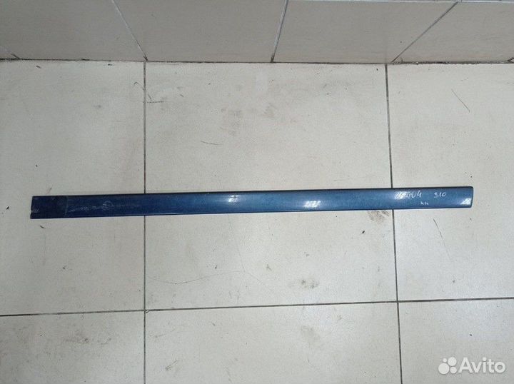 Молдинг двери передней правой Mitsubishi Lancer