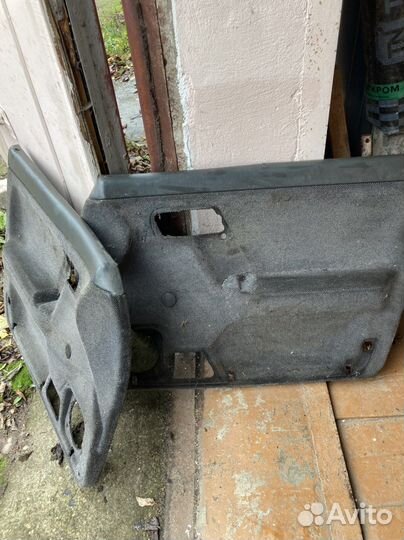 Дверные карты на ваз 2110