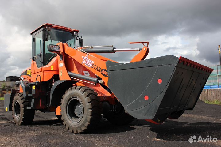 Фронтальный погрузчик Redstar 3000GTS, 2023