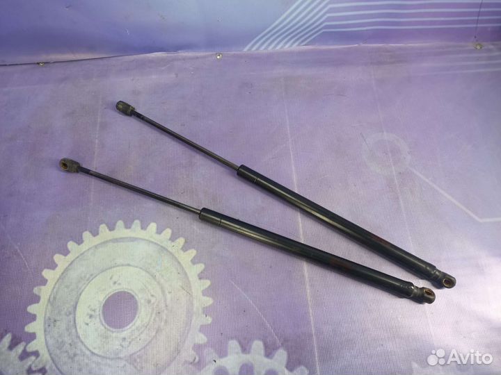 Амортизатор крышки багажника Kia Sportage 2