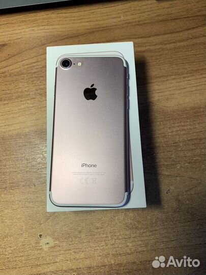 iPhone 7, 32 ГБ