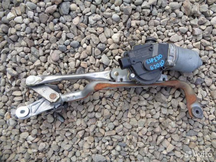 Трапеция дворников Toyota Vitz KSP130 1KR-FE