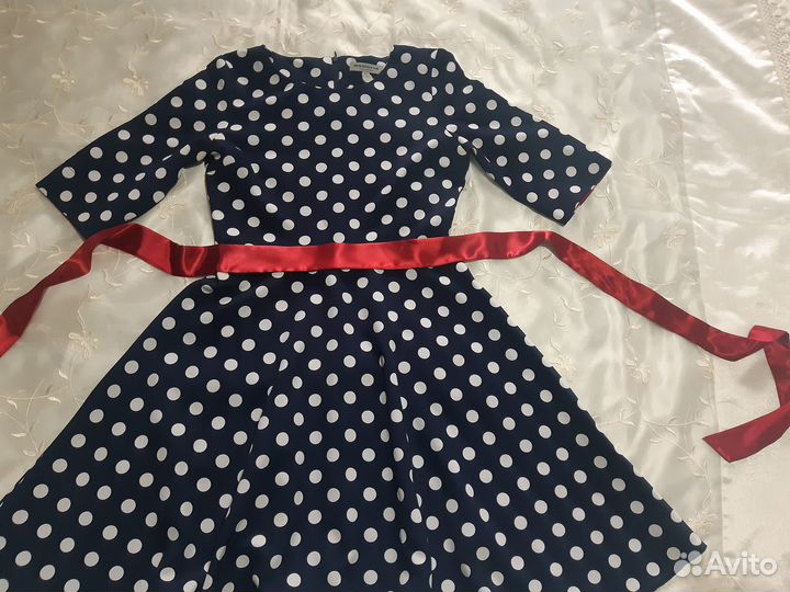 Платье женское