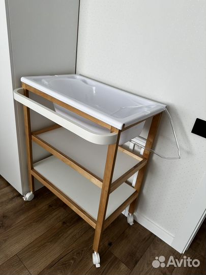 Ванночка для купания/ пеленальный столик