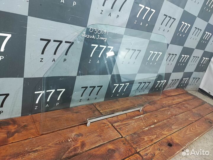 Стекло двери левой Suzuki Jimny 3 (FJ) 98-19 Б/У О
