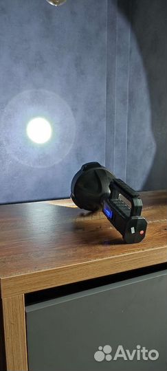 Фонарь прожектор