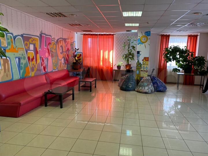 Комната 20 м² в > 9-к., 4/5 эт.