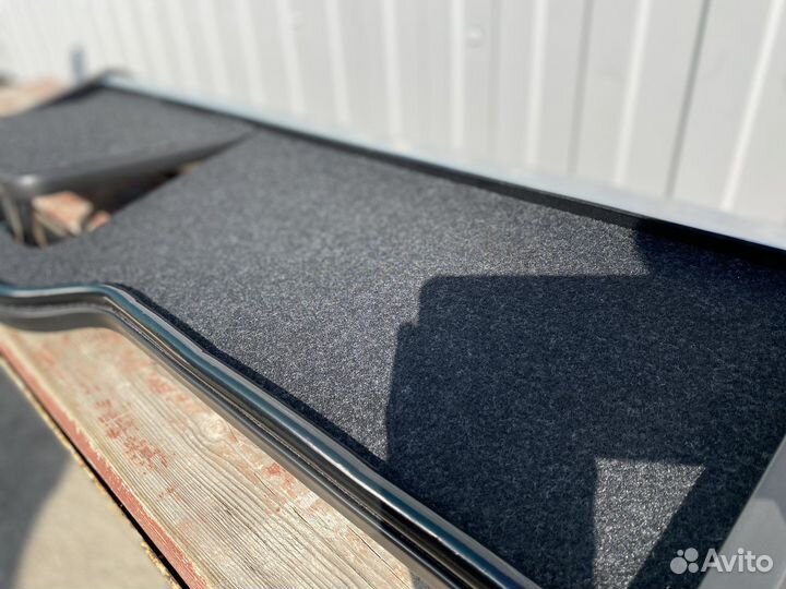 Полка на панель Бизнес с некстом