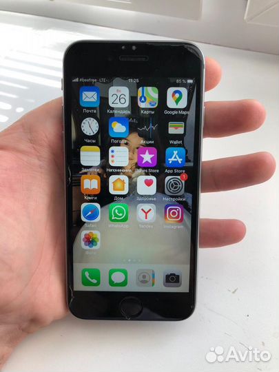 Телефон iPhone 6s