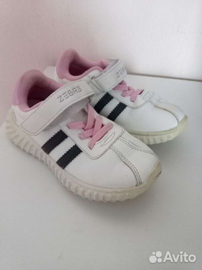 Кроссовки для девочки zebra