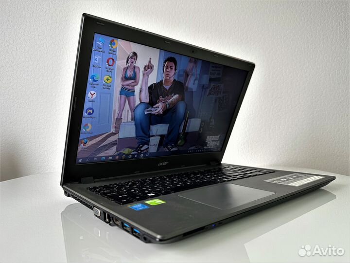 Игровой ноутбук Acer/2видеокарты/8gb/SSD
