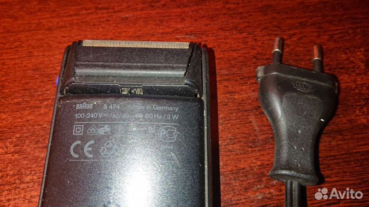 Электробритва Braun
