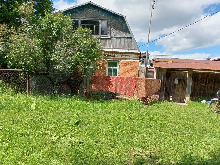 Дом 63,8 м² на участке 19,4 сот.