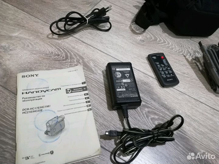 Видеокамера sony DCR-HC22E