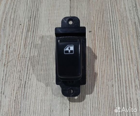 Кнопка стеклоподъемника Kia RIO 2 Лев, Прав