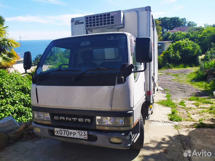 Mitsubishi Fuso Canter рефрижератор, 2001