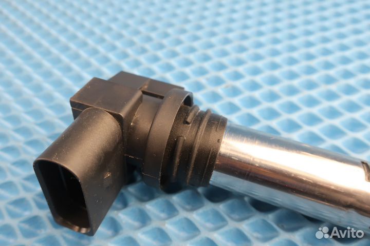 Катушка зажигания VAG 036905715C